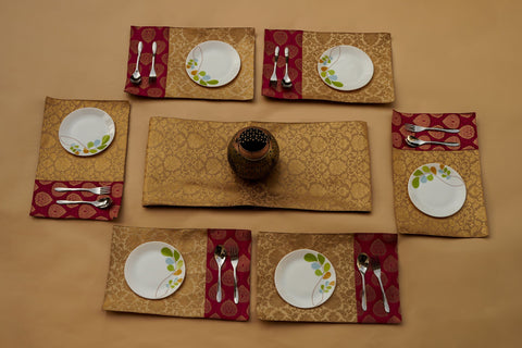 Table Mats and Runner set 008