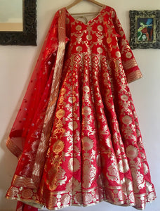 Banarasee Silk Anarkali 06